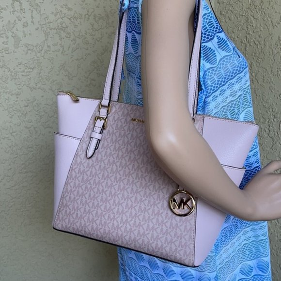 MICHAEL KORS Charlotte Large Top Zip Tote Ballet - Picture 15 of 16